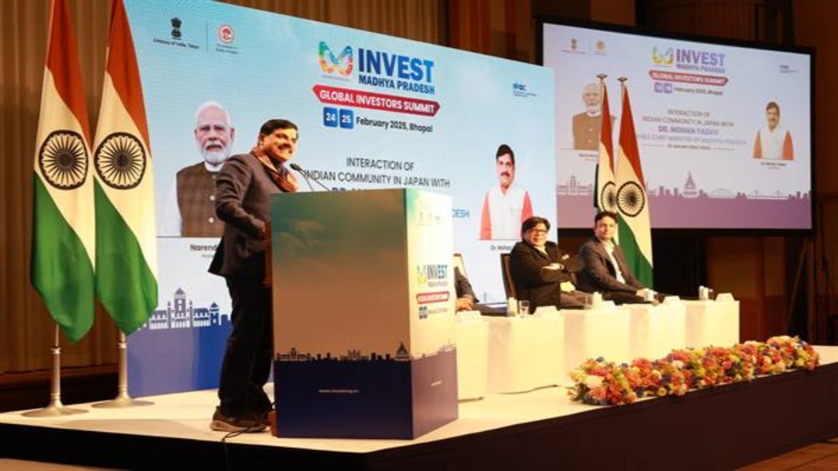 मुख्यमंत्री डॉ. मोहन यादव ने जापान में फ्रैंड्स ऑफ एमपी से किया संवाद, कहा- दूध में शक्कर की तरह हर जगह एडजेस्ट होने की कला है भारतीयों में  