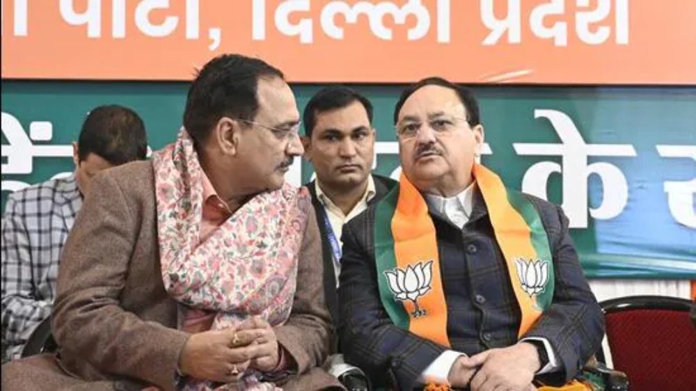 Delhi BJP Manifesto: जहां झुग्गी, वहां मकान, बिजली-पानी पर सब्सिडी, ऑटो-टैक्सी वालों को विशेष पैकेज समेत पूर्वांचल की महिलाओं पर फोकस और भी बहुत कुछ…. जानें आज जारी होने वाले बीजेपी के मेनिफेस्टो से क्या निकलेगा