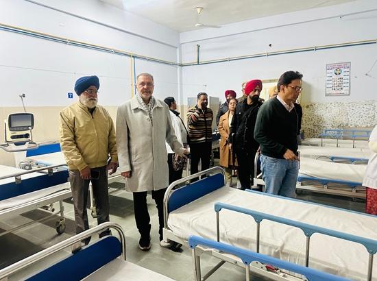 HMPV वायरस को लेकर पंजाब में अस्पताल तैयार, स्वास्थ्य विभाग ने शुरू की टेस्टिंग, मंत्री बोले- घबराने की जरूरत नहीं