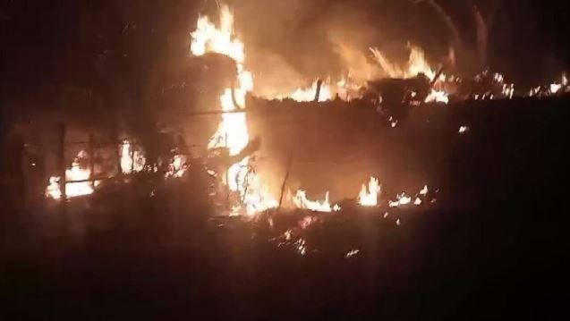 बालासोर : गौशाला में अगरबत्ती से लगी आग… चार घर और 40 क्विंटल धान जलकर खाक