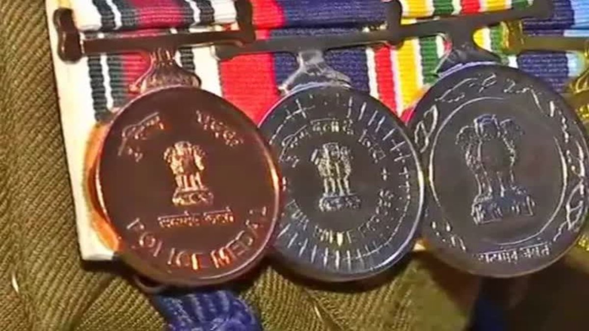 गणतंत्र दिवस समारोहः MP कैडर के पुलिस अफसरों को दिल्ली में मिलेगा अवार्ड, प्रेसिडेंट विशिष्ट सेवा मेडल के लिए इनका हुआ चयन 