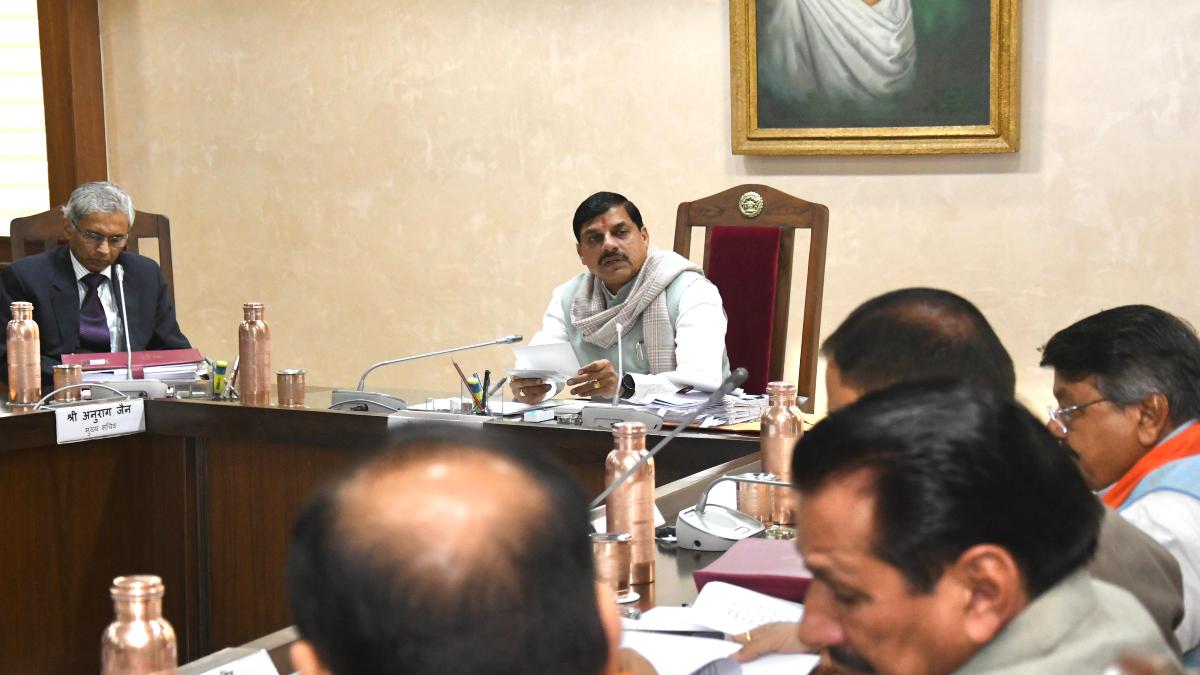 मोहन कैबिनेट की बैठक आज: कई प्रस्तावों को मिलेगी मंजूरी, टाउनशिप, एविएशन, ईवी समेत 7 पॉलिसी पर लग सकती है मुहर