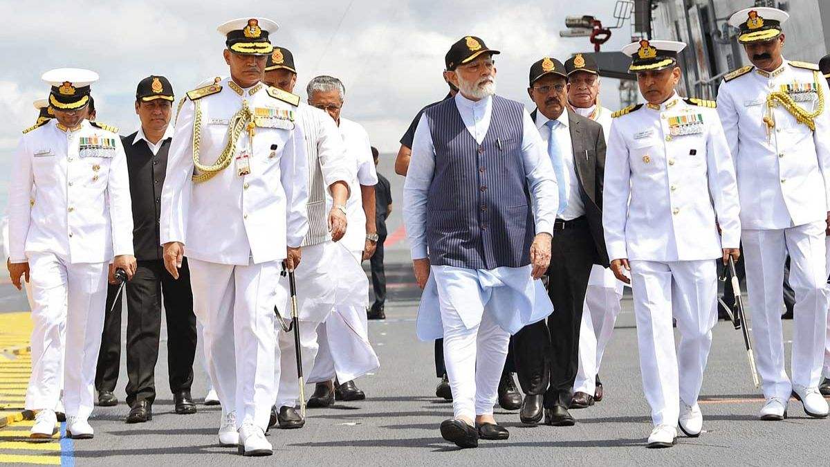 इंडियन नेवी को आज मिलेंगे 3 नये ब्रह्मास्त्रः PM मोदी INS सूरत, INS नीलगिरि और INS वाघशीर देश को करेंगे समर्पित, ताकत सुन चीन-पाक की बढ़ेगी टेंशन