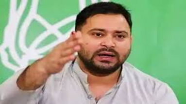 Bihar News: तेजस्वी यादव ने नीतीश कुमार पर कसा तंज, कहा- ‘अस्वस्थ और लाचार… मुख्यमंत्री का फायदा उठा रहे 4 लोग’