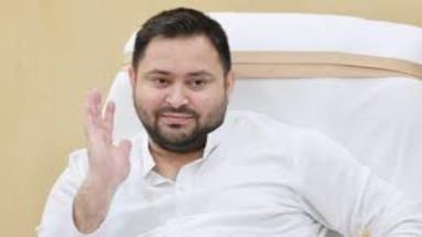 Bihar News: तेजस्वी यादव का बक्सर दौरा, विधानसभा चुनाव की रणनीति पर चर्चा