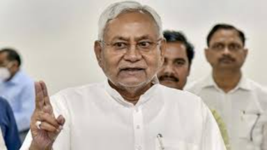 Bihar News: ड्यूटी से गायब रहने वाले पायलट पर गिरी गाज, नीतीश सरकार ने किया सस्पेंड