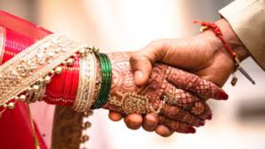 Bihar News: इंस्टाग्राम पर शुरू हुआ प्यार, महिला थाना की पहल पर थामा एक-दूजे का हाथ