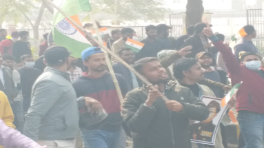 Bihar News: बीपीएससी अभ्यर्थियों का प्रदर्शन, बोले- ‘सरकार फिर से 70वीं बीपीएससी का प्रारंभिक परीक्षा ले’
