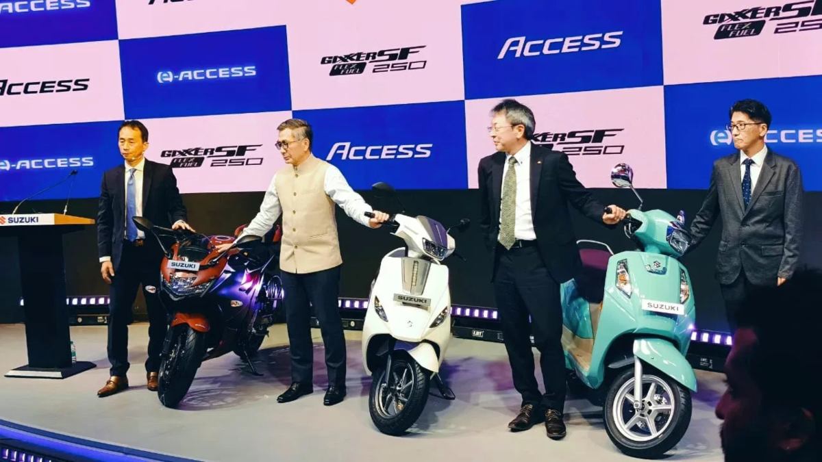 Auto Expo-2025: ऑटो एक्सपो में Suzuki Access और Gixxer SF-250 लॉन्च, कीमत 81,700 रुपये से शुरू, फीचर्स जानकर उड़ जाएंगे होश