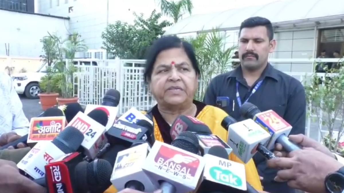 ‘शस्त्र को गहना बनाएं बेटियां’, पूर्व मंत्री उषा ठाकुर का बड़ा बयान, लव जिहाद से बचने के लिए कही ये बात
