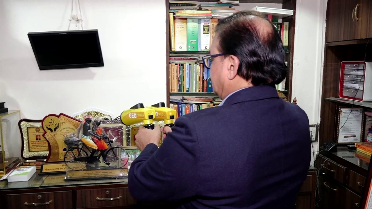 कांग्रेस के पूर्व विधायक ने अपने घर की निगेटिविटी कराई दूर… जानें आप कैसे ले सकते हैं लाभ