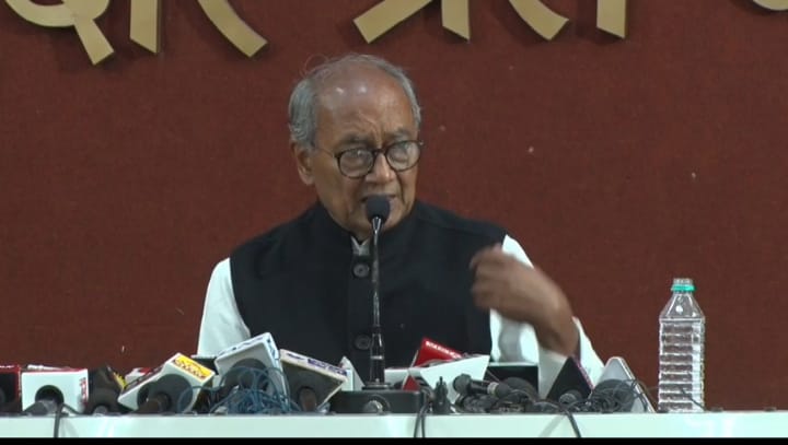 जीतू पटवारी के ‘गुटबाजी कैंसर’ वाले बयान को दिग्विजय सिंह का समर्थन? बोले- ‘कुछ सोच-समझकर कहा होगा’, शराब बंदी पर कहा- गुजरात और बिहार में होम डिलीवरी है