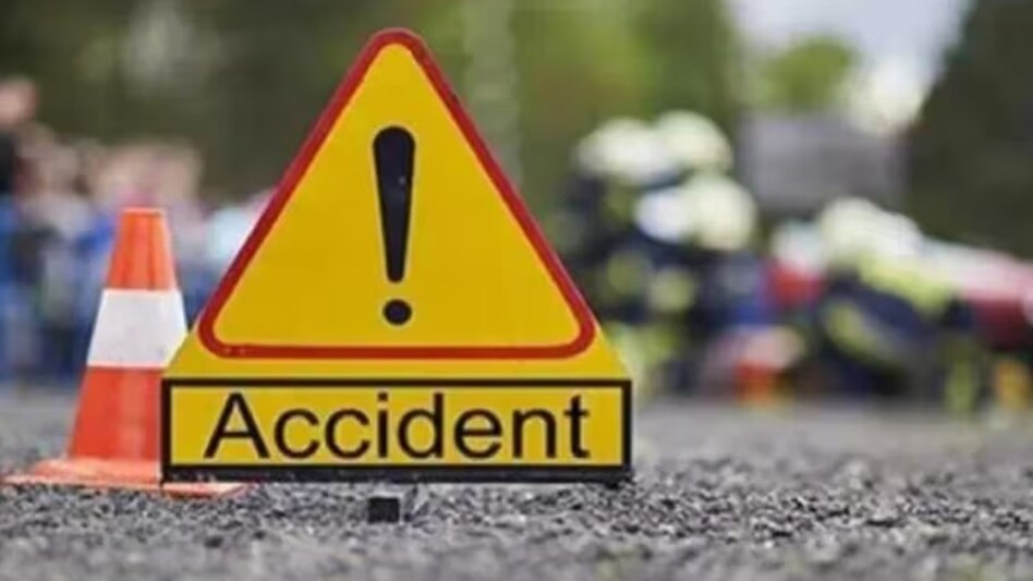 गुरदासपुर में सड़क हादसा… बाल-बाल बचा फौजी का परिवार, ट्रक और कार की टक्कर