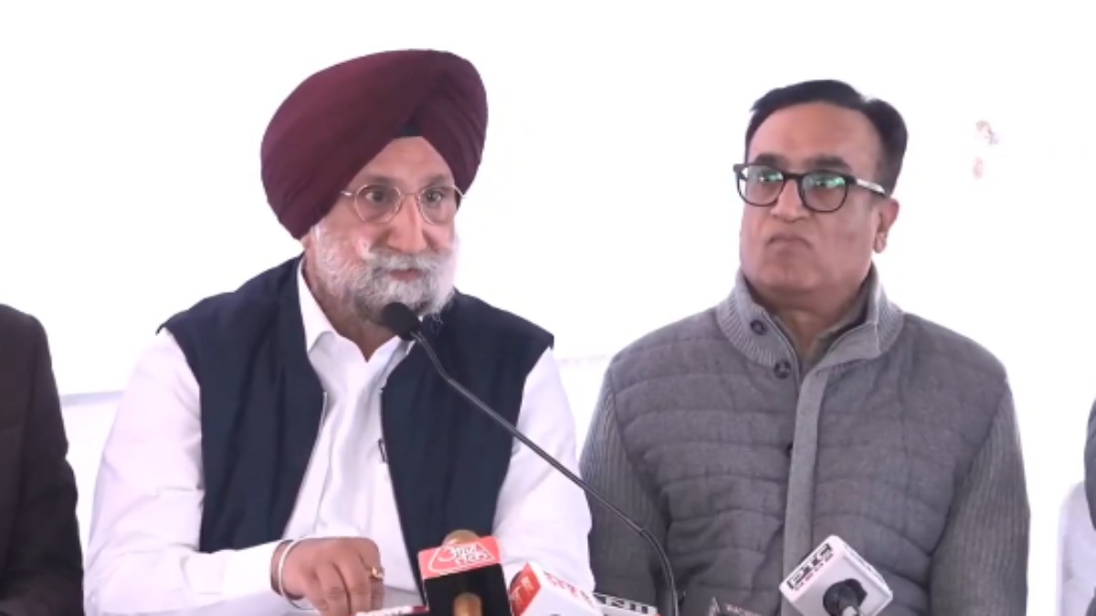 ‘पंजाब में खालिस्तानियों को मिल रहा बढ़ावा’, आंबेडकर की प्रतिमा तोड़े जाने पर दिल्ली में सियासत, कांग्रेस ने AAP पर लगाए गंभीर आरोप