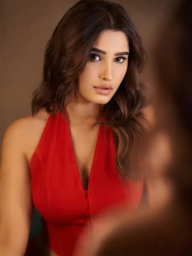 2024 में हुई इन स्टार किड्स की मुंह दिखाई