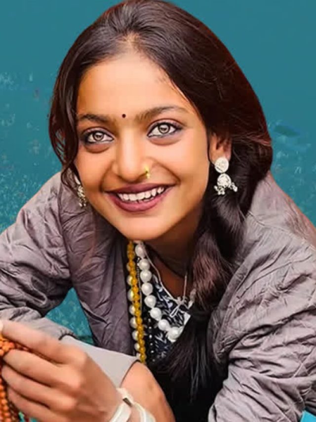 महाकुंभ वाली मोनालिसा पर बने गाने, आंखों में खोई भोजपुरी इंडस्ट्री