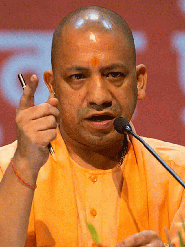 महाकुंभ 2025:इस दिन त्रिवेणी संगम में डुबकी लगाएंगे सीएम योगी, जानिये पूरा डे प्लान