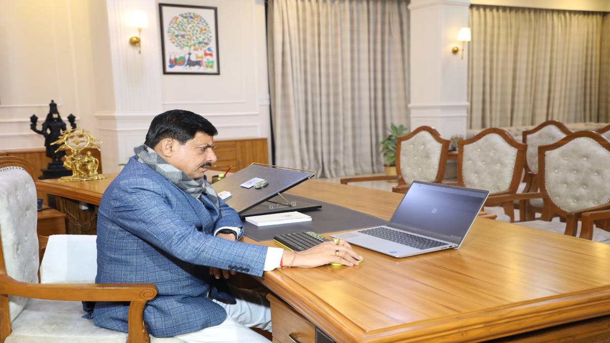 E-Office System: सीएम डॉ मोहन ने ई-ऑफिस प्रणाली का किया शुभारंभ, कहा- PM मोदी भी चाहते हैं सुशासन के लिए डिजिटाइजेशन बढ़े
