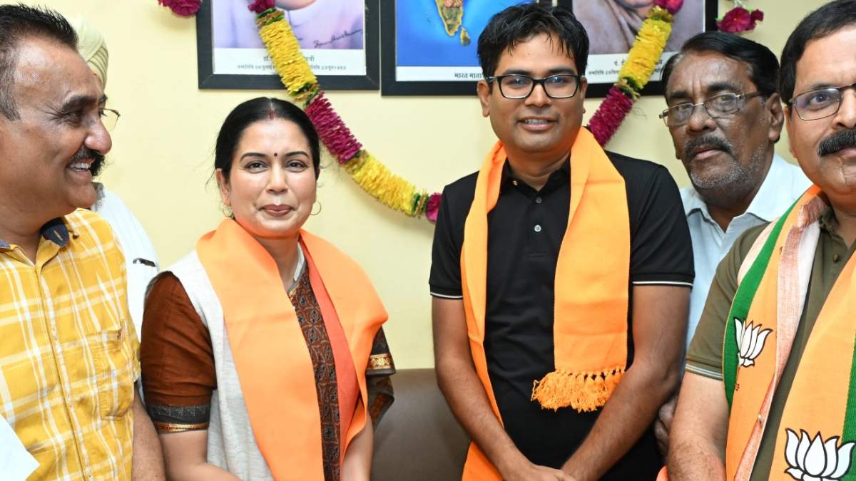 नगरीय निकाय चुनाव : रायगढ़ में खुला BJP का खाता,  पूनम सोलंकी निर्विरोध पार्षद निर्वाचित, कांग्रेस प्रत्याशी ने वापस लिया नामांकन