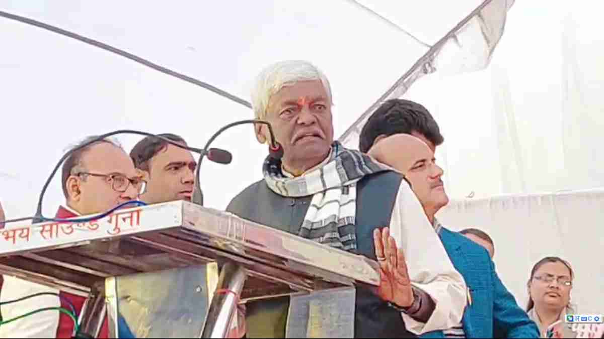 ‘कोई ये न समझे कि मुंह में या जेब में रख लेंगे’, सिंधिया के सामने MLA पन्नालाल शाक्य बोले- ‘हम महाराज साहब और…’, सुनाई ‘अतापी और वतापी’ की कहानी