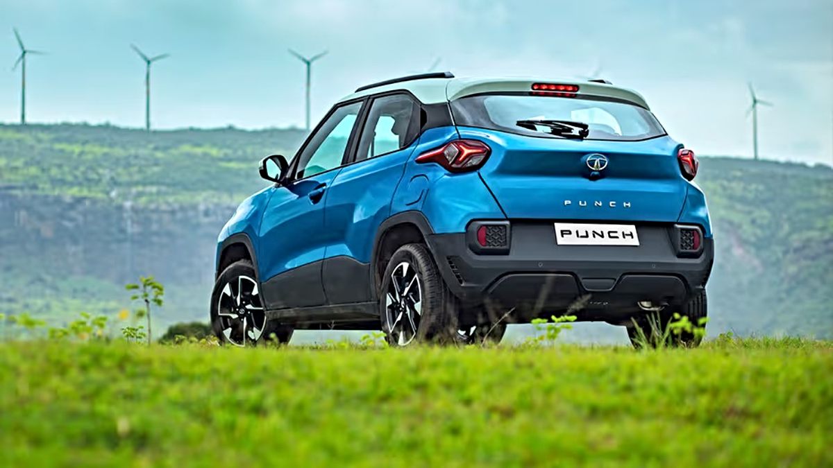 2024 में भारतीय कार बाजार की बादशाह बनी Tata Punch, Maruti और Hyundai को पीछे छोड़ कर…