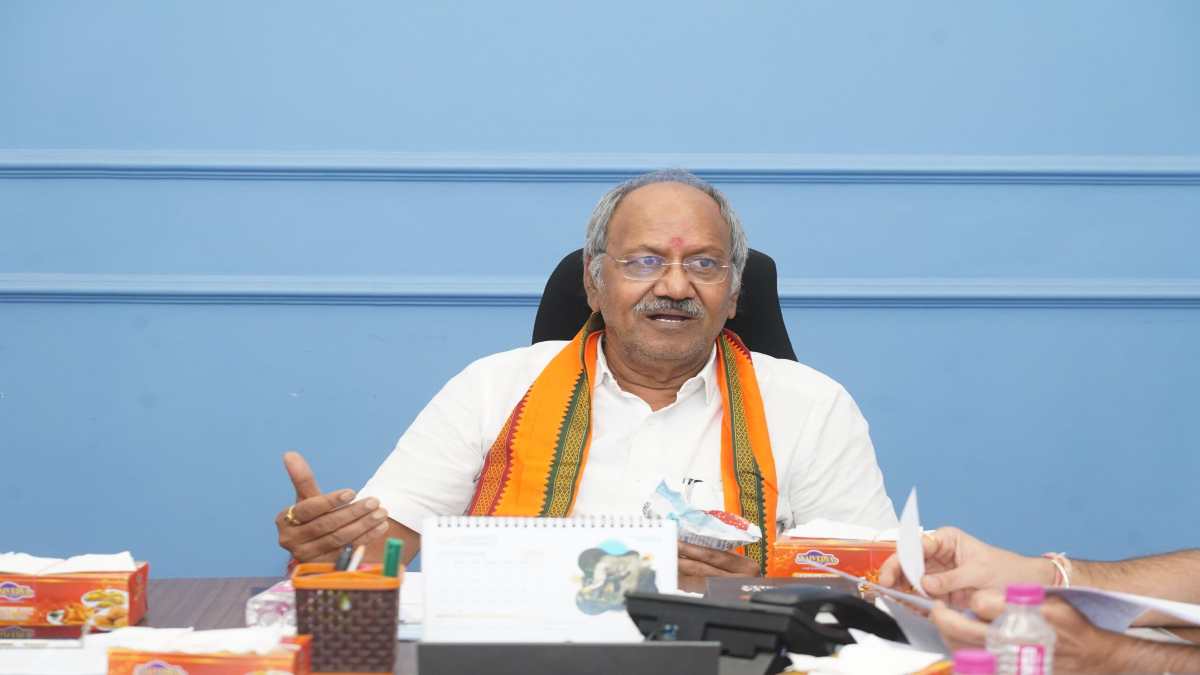 लखमा पर ED की कार्रवाई और कांग्रेस के आरोपों पर सांसद बृजमोहन का तंज, कहा – जैसा करेंगे वैसा भरेंगे