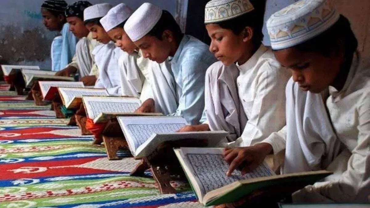 राजधानी में मदरसों की जांच: ब्लॉक स्तर पर कमेटी का गठन, DM को एसडीएम देंगे डिटेल रिपोर्ट…