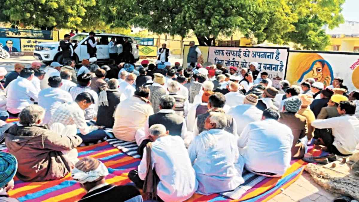 Rajasthan News: सांचौर संघर्ष समिति के प्रतिनिधियों ने सीएम भजन लाल शर्मा से की मुलाकात, जिला बहाल की मांग को लेकर सौपा ज्ञापन…
