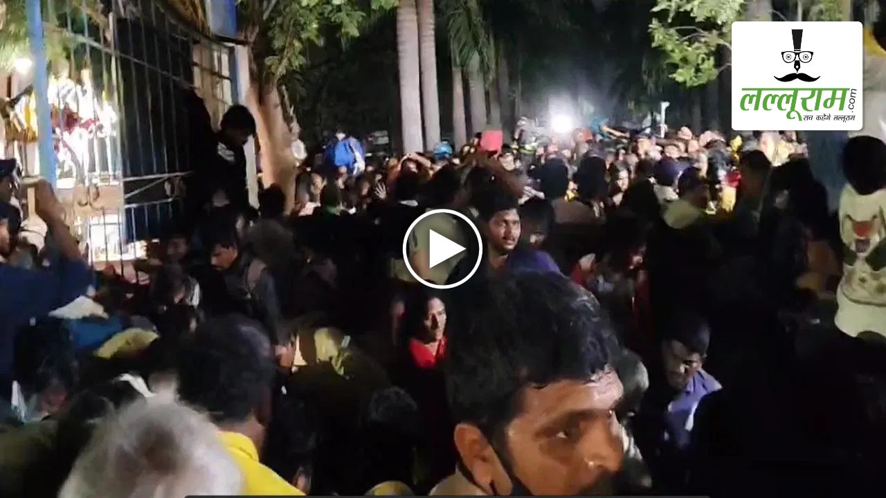 तिरुपति मंदिर में भगदड़: वैकुंठ द्वार दर्शन टोकन के लिए मची अफरा-तफरी, 4 श्रद्धालुओं की मौत, मुख्यमंत्री चंद्रबाबू ने जताया दुख