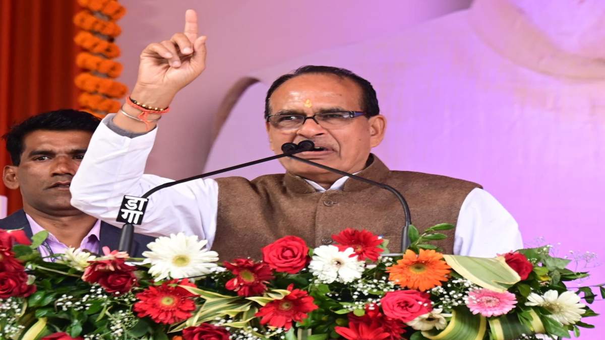 मोर आवास मोर अधिकार कार्यक्रम : केंद्रीय मंत्री शिवराज सिंह चौहान ने की छत्तीसगढ़ के लिए 3 लाख से अधिक नए आवासों की घोषणा, कहा- डबल इंजन की सरकार पूरी प्रतिबद्धता के साथ बदल रही प्रदेश की तस्वीर