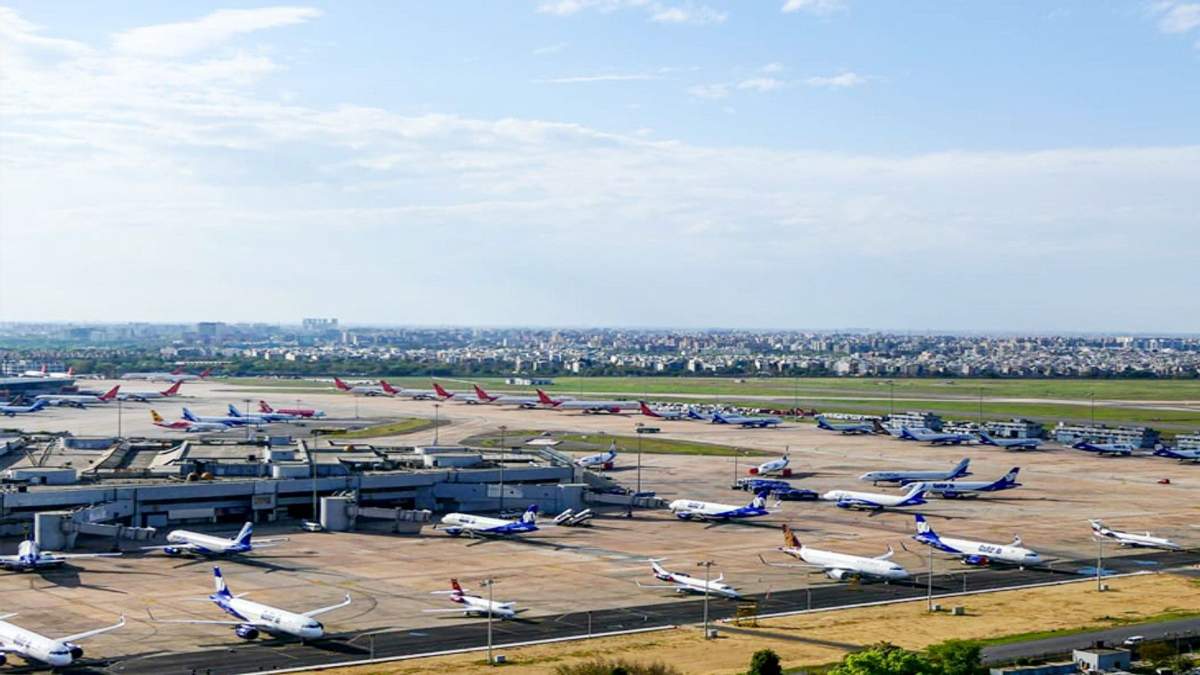 International Airport Terminal Close: हवाई यात्रियों के लिए जरूरी खबर, इस इंटरनेशनल एयरपोर्ट का टर्म‍िनल रहेगा बंद, जानिए क्यों लिया गया फैसला…