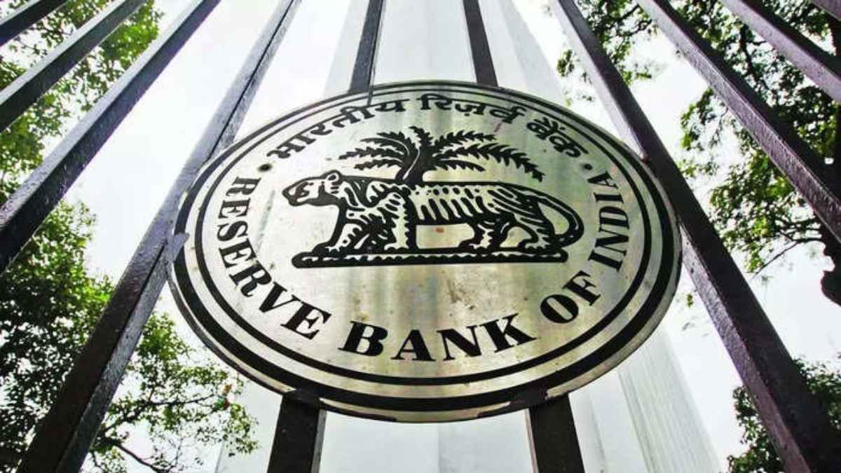 Personal Loan Interest Rates: EMI पर ब्याद दर को लेकर बड़ा अपडेट, जानिए इंट्रेस्ट पर RBI से बैंकों को क्या निर्देश मिला…
