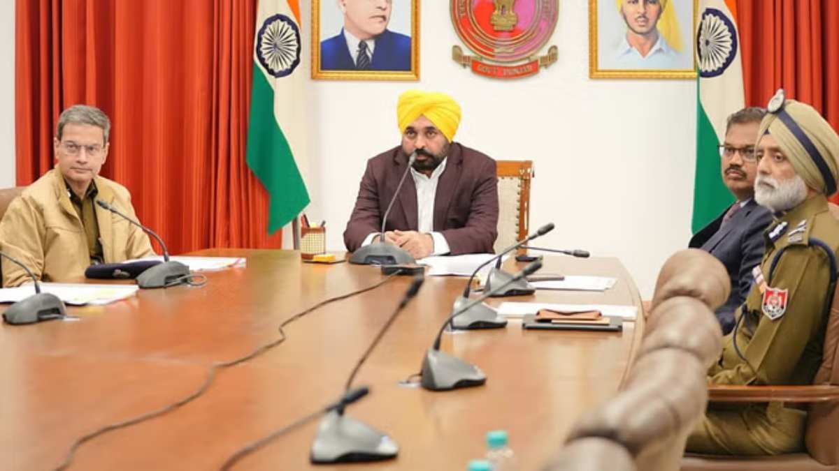 CM Bhagwant Mann: उठाया सीमा पार तस्करी का मुद्दा, बोले- केंद्र और राज्य के बीच तालमेल जरूरी…