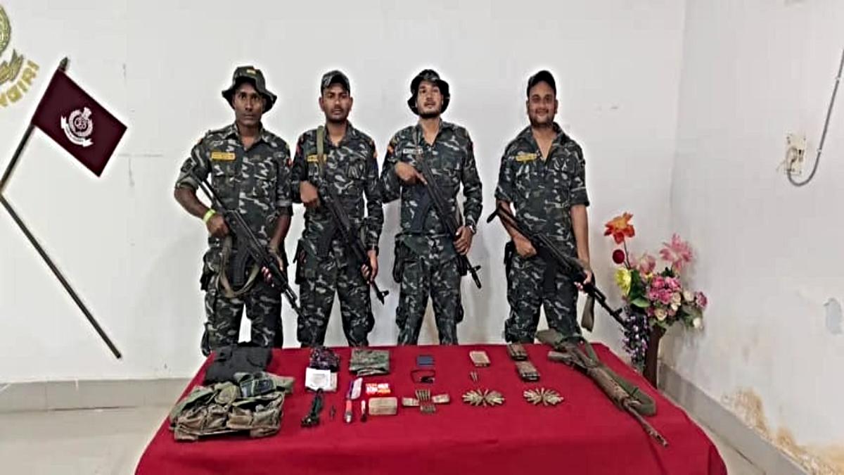 माओवादियों के ठिकाने का भंडाफोड़, भारी मात्रा में गोला-बारूद जब्त…