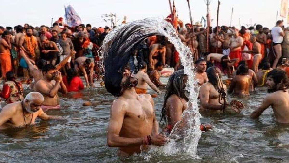 Mahakumbh 2025 : मकर संक्रांति पर होने वाले अमृत स्नान को लेकर समय सारिणी जारी, जानिए अखाड़ों के स्नान का समय