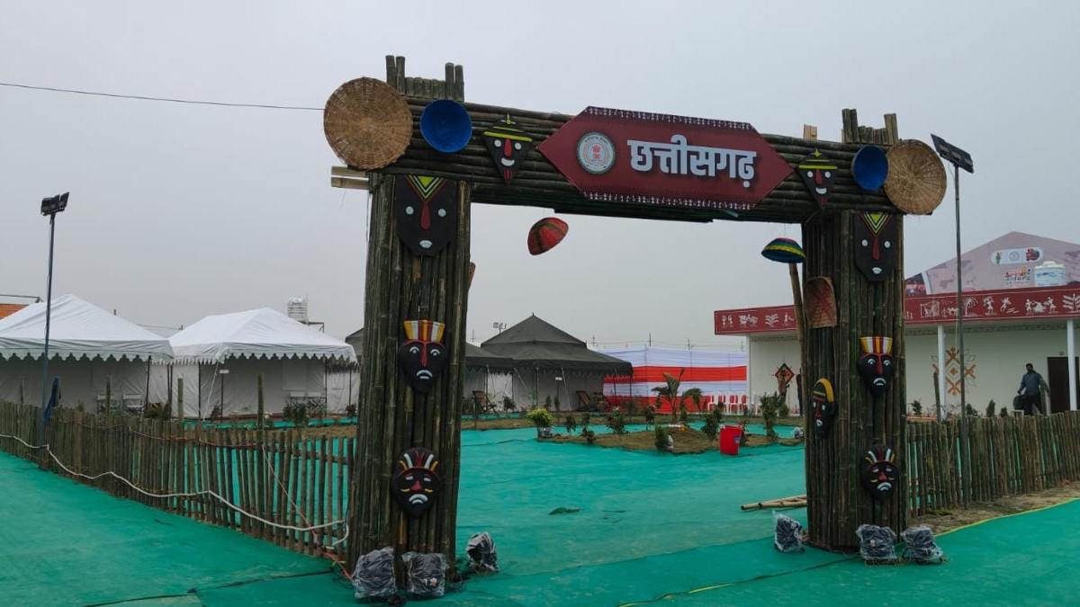 महाकुंभ जाने वाले छत्तीसगढ़ के श्रद्धालुओं के लिए अच्छी खबर : CM विष्णुदेव साय की पहल पर ‘छत्तीसगढ़ पवेलियन’ में रुकने और भोजन की निःशुल्क व्यवस्था