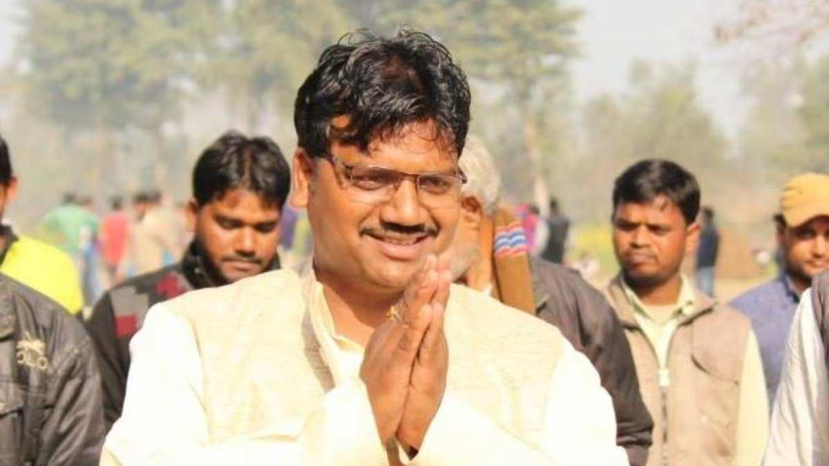 मिल्कीपुर उपचुनावः भाजपा प्रत्याशी चंद्रभानु पासवान ने किया नामांकन, प्रदेश अध्यक्ष भूपेंद्र चौधरी बोले- बीजेपी ही जीतेगी