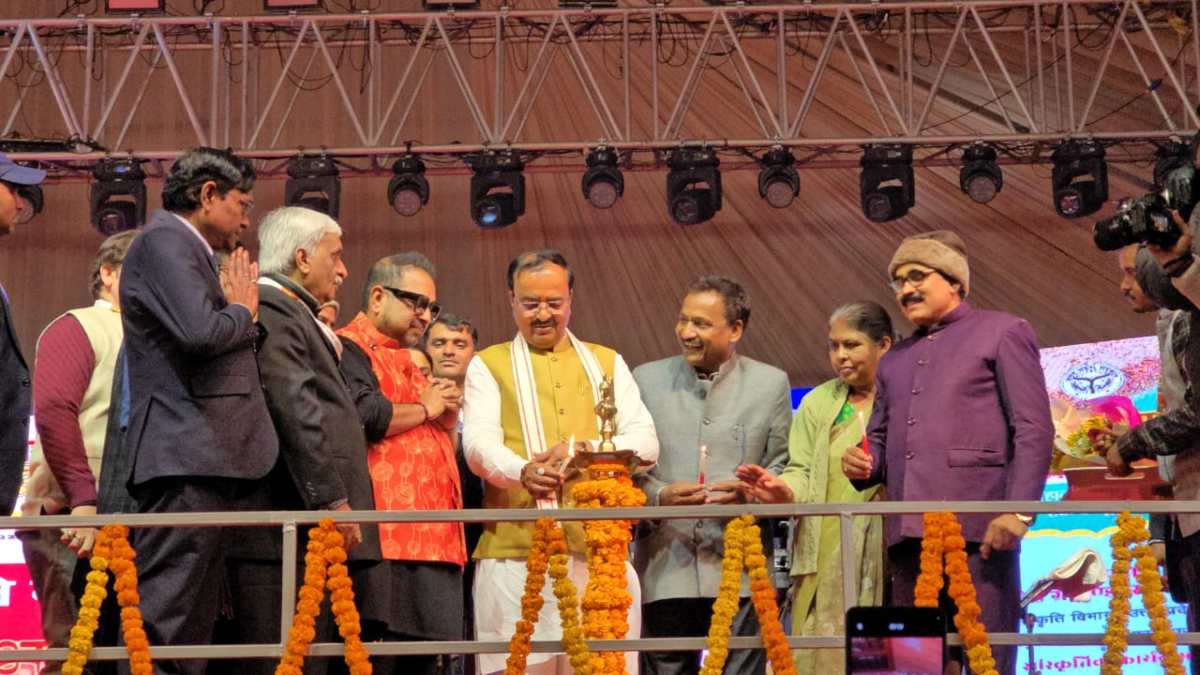 Mahakumbh 2025 में ‘संस्कृति का संगम’ कार्यक्रम का शुभारंभ, गायक शंकर महादेवन ने दी प्रस्तुति, मैथली ठाकुर भी करेंगी परफॉर्म