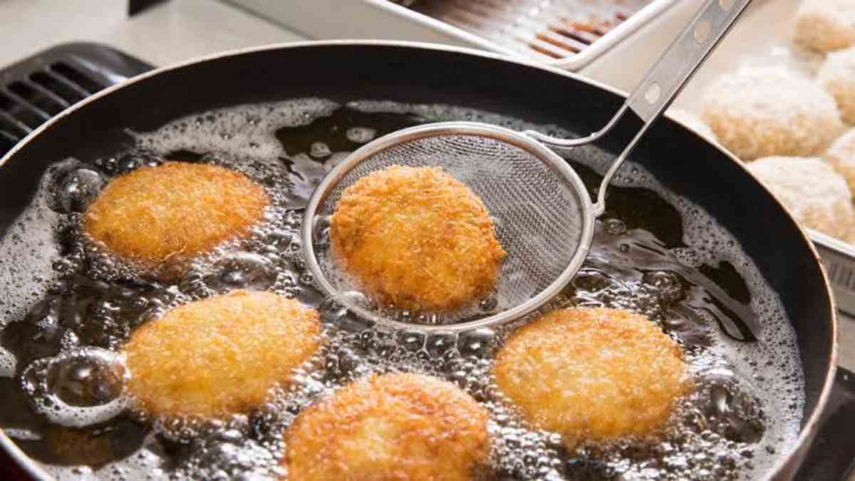 Kitchen Tips: इन टिप्स को अपनाकर बनाएं फ्रॉड डिश, रहेंगे एकदम कुरकुरे, क्रंची और टेस्टी…