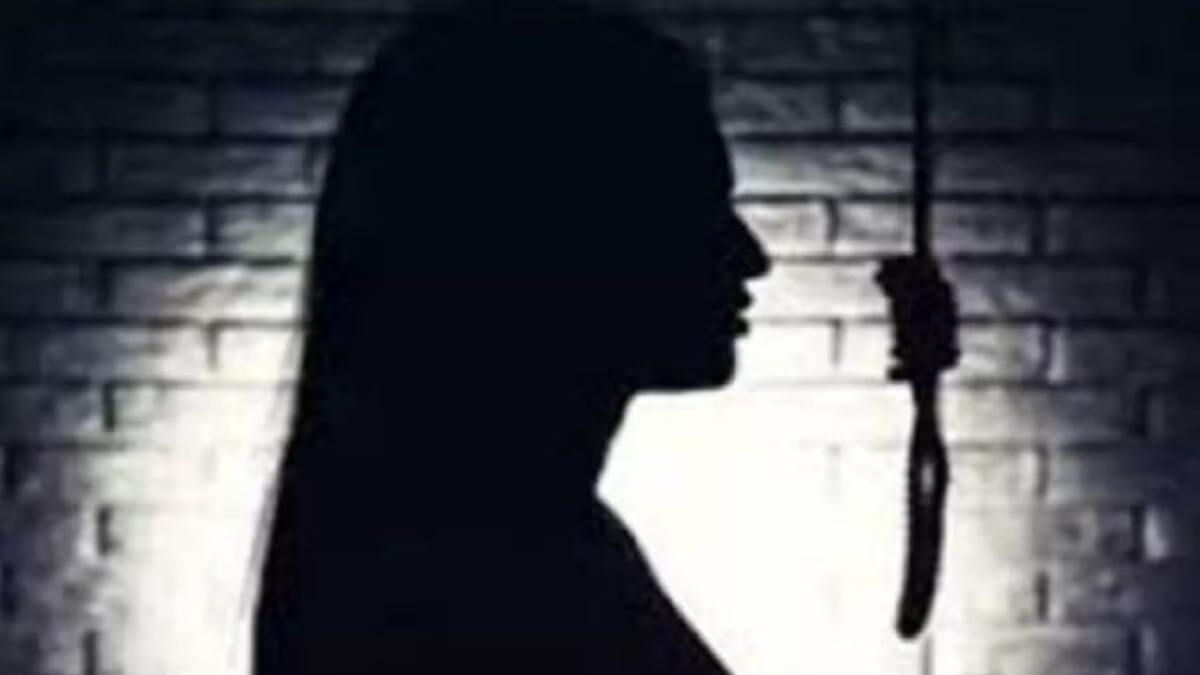 हत्यारी गर्लफ्रेंड को सजा-ए-मौत: शादी तय होने पर बॉयफ्रेंड से की रिश्ता खत्म करने की मांग, इंकार करने पर पिला दी जहर वाली टॉनिक…
