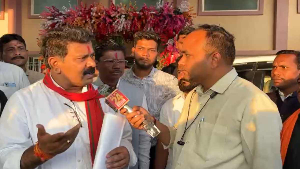 चुनाव-2025 स्टोरी-9 : तारीखों का ऐलान होते ही Lalluram.com पर विजय शर्मा Exclusive, कहा- छत्तीसगढ़ से एक देश-एक चुनाव का संदेश… देखिए बातचीत
