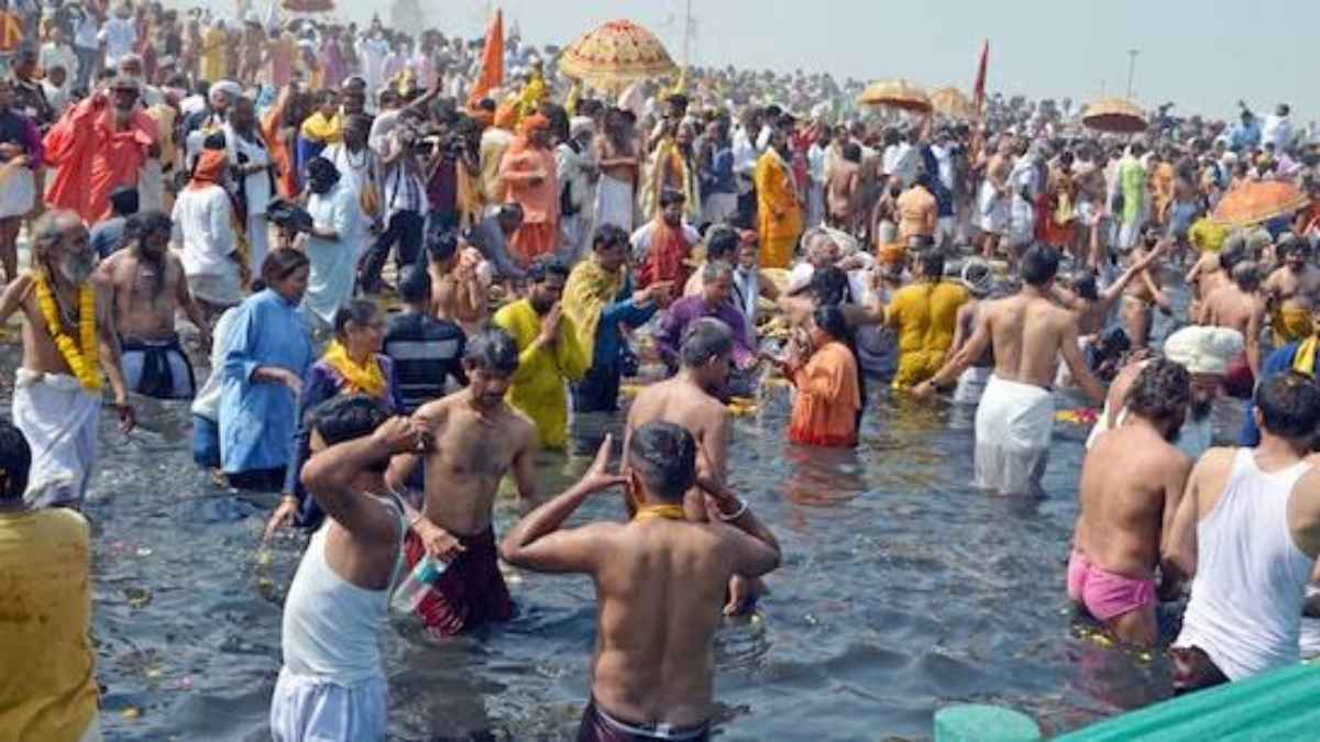 महाकुंभ जा रहे हैं तो स्नान के बाद न करें ये गलतियां…. वरना आपके सारे पुण्य हो जाएंगे नष्ट