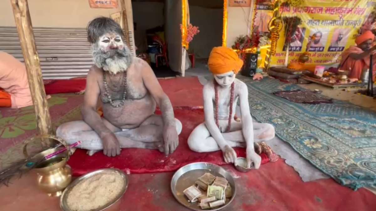 MahaKumbh Exclusive: 8 वर्ष के नागा साधु ने नन्हें कंधों पर पर उठाया धर्म रक्षा का जिम्मा, सन्यास लेने के पीछे की बताई कहानी…