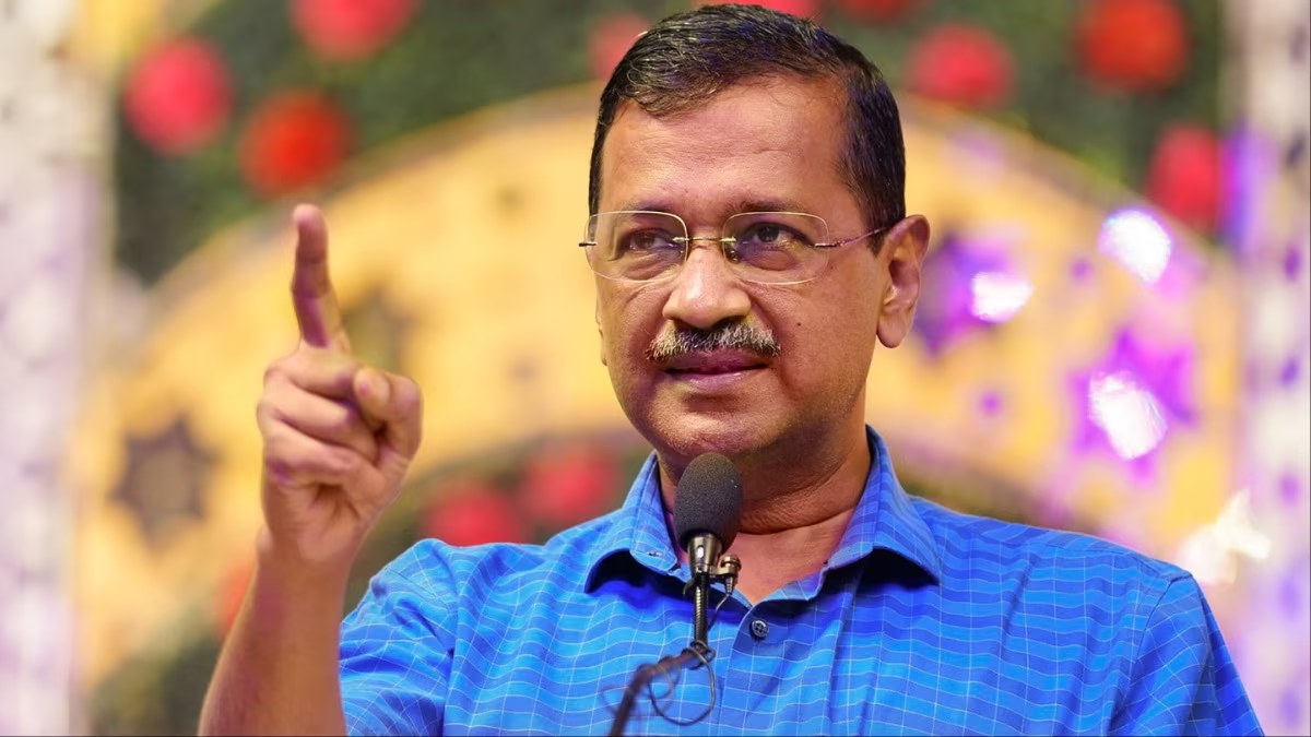 Delhi Election: केजरीवाल को सुनाई दी एक आवाज, फौरन रोक दिया भाषण, इस वजह से जनसभा को करना पड़ा इंतजार