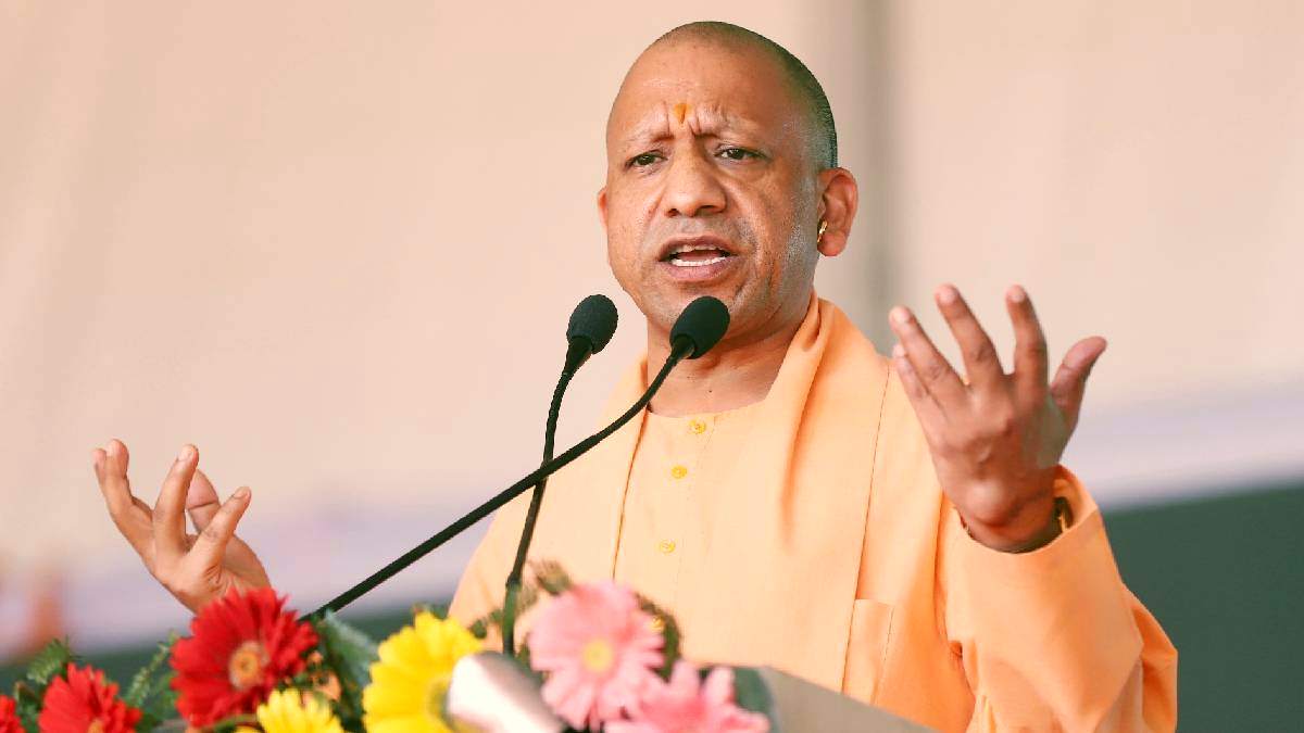 ‘सपा माफिया और डकैतों को देती थी बड़ा पद, अब हम उन्हें जहन्नुम भेज रहे,’ मिल्कीपुर के चुनावी रण में गरजे CM योगी