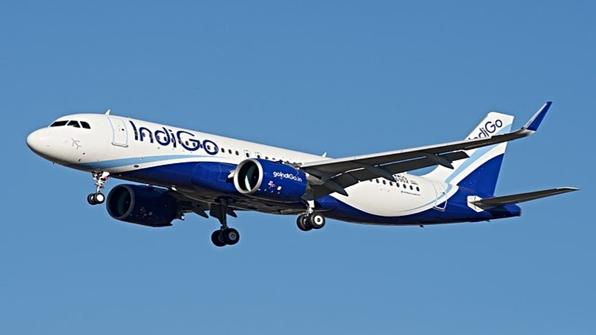 IndiGo Profit Third Quarter: इंडिगो को 987 करोड़ रुपए का घाटा, जानिए एक महीने में कितने प्रतिशत गिरे शेयर…
