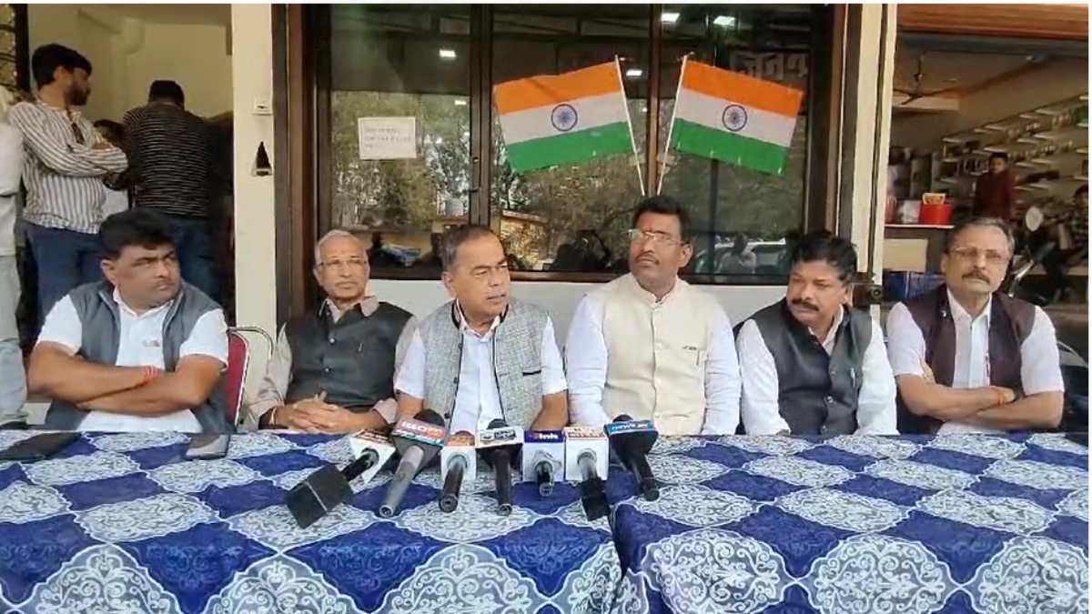 निकाय चुनाव 2025 : गरियाबंद नगर पालिका अध्यक्ष समेत 5 नगर पंचायत अध्यक्ष और पार्षद प्रत्याशियों का ऐलान, भाजपा ने जारी की सूची, देखें पूरी लिस्ट…