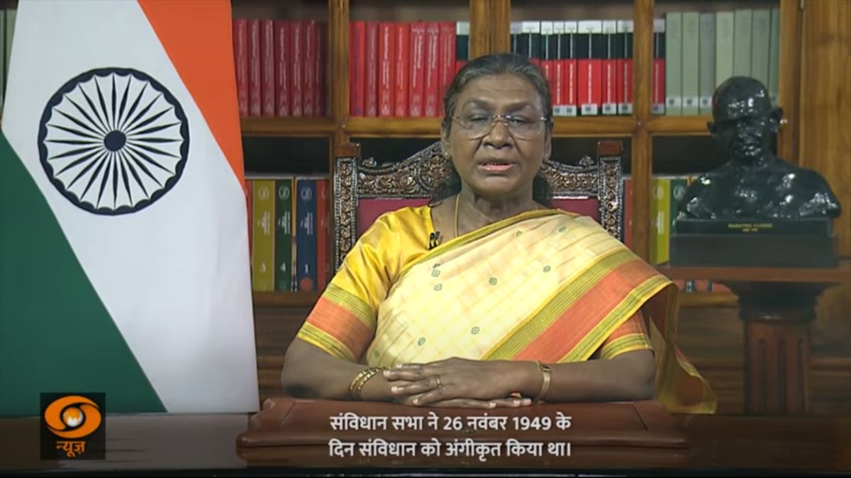 Droupadi Murmu Speech: गणतंत्र दिवस की पूर्व संध्या पर राष्ट्रपति द्रौपदी मुर्मू का देश के नाम सबोंधन, देखें LIVE
