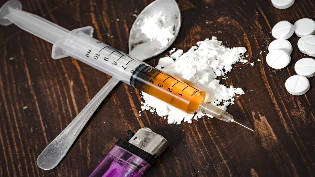 अहमदाबाद में NCB की बड़ी कार्रवाई: देशव्यापी अभियान के तहत पकड़े 870 करोड़ के ड्रग्स, 4 हजार से भी ज्यादा किलोग्राम मादक पदार्थ किया नष्ट