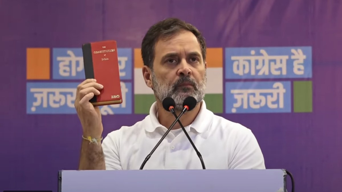 Delhi Election: पटपड़गंज विधानसभा में कांग्रेस की जनसभा, BJP-AAP पर साधा निशाना, केजरीवाल की पुरानी कार का जिक्र कर ये क्या बोल गए राहुल गांधी?